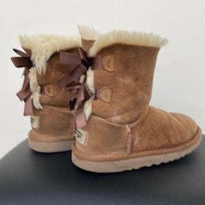 Ugg Shoes | Bailey Bow Boots Size 13 | Color: Tan